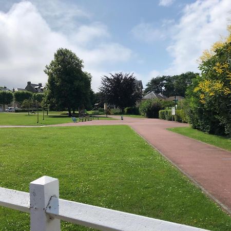 Willa Casa Parcului Villers-sur-Mer Zewnętrze zdjęcie